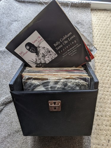 Small job lot - small, vinyl