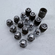 HYUNDAI I20 MK1 LOCKING WHEEL