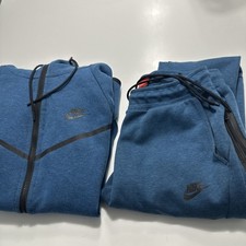 Nike tech fleece tracksuit