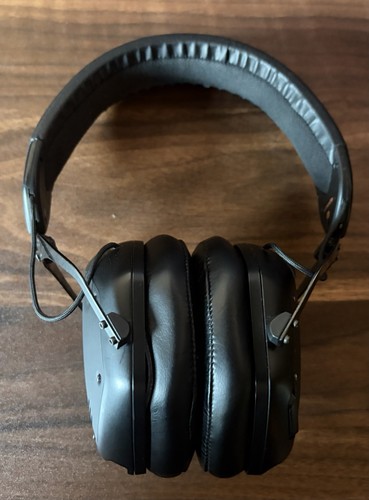 Moda crossfade headphones - v-moda,