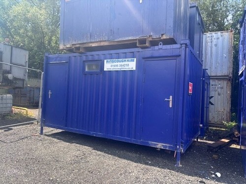 16ft 9ft blue - x, toilet