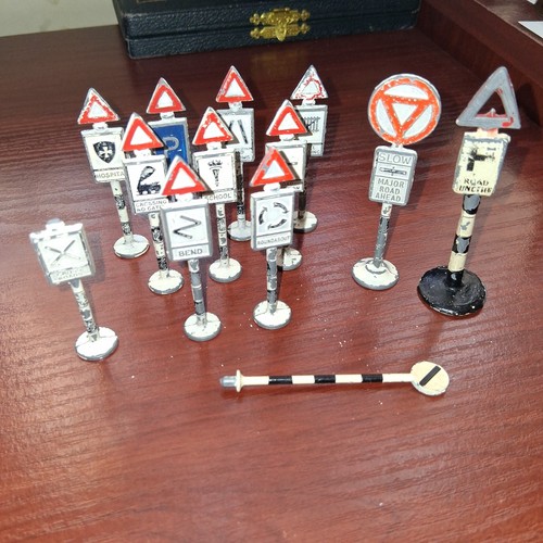 Job lot vintage die - lot, die-cast