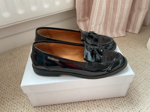 Russell bromley chester - &,