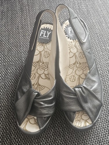Fly london black wedge sandals - wedge,