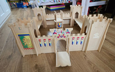 ELC Plywood Medieval Castle 77