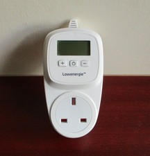Lowenergie plug-in thermostat for heaters, etc