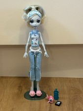 Monster High Lagoona Blue Dead Tired Doll Including Stand