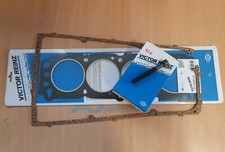 PINTO HEAD GASKET BOLTS VICTOR
