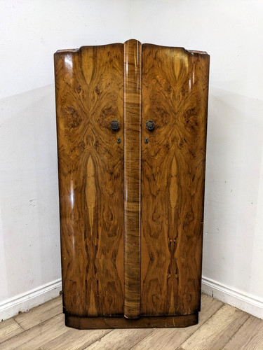 Wardrobe shrager art - shrager,