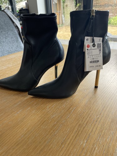 Bnwt zara leather women - zara, women's