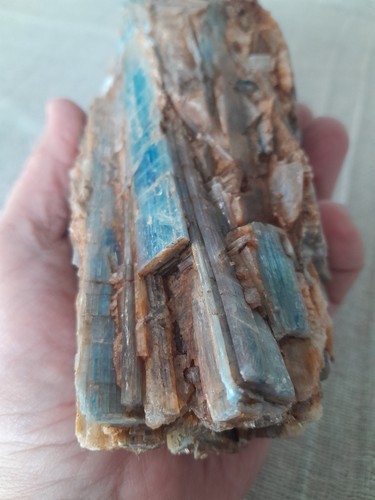 Blue kyanite crystal 1500g - kyanite,