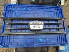 Triumph 2500 S Plastic Front Grille
