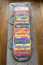 Supreme Distorted Logo