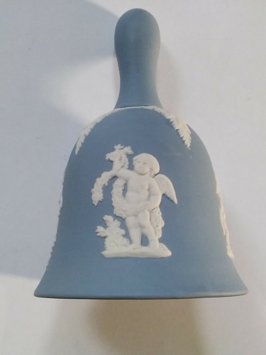 Wedgwood blue and white - blue,
