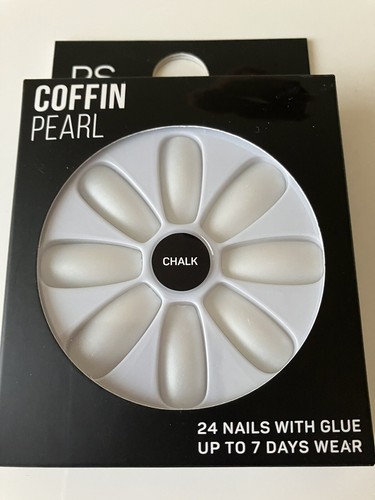 Chalk pearl coffin - coffin, nails