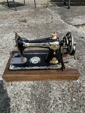 Singer 28K Antique Hand Crank Sewing Machine 1917 La Vencedora Decals Working
