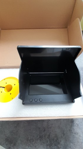 Handheld underwater fishing - underwater,