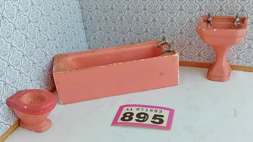Vintage pink plaster bathroom