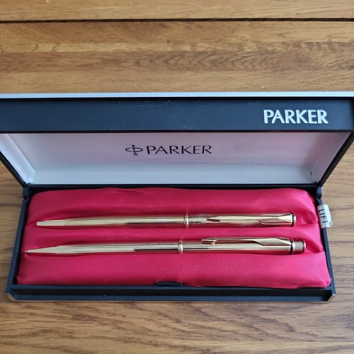 Vintage parker insignia gold - parker,