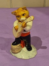 CC7 Beswick Cats Chorus