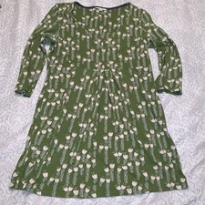 BNWOT White Stuff Floral Green