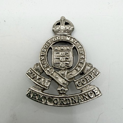 Genuine ww2 raoc cast silver - ww2,