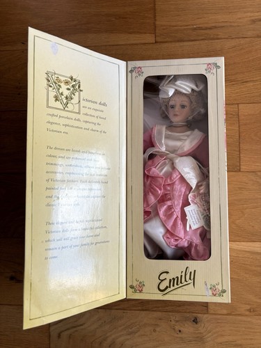 Victorian dolls porcelain - dolls,