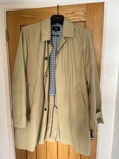 Gant raincoat - men's medium