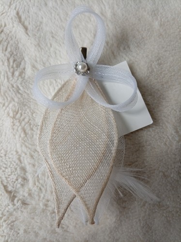 Nwt pin match fascinator - pin,