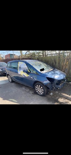Breaking vauxhall zafira - vauxhall, c