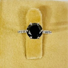 Statement Ring 3 Ct Black
