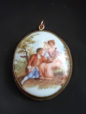 Very Pretty Vintage Limoges Gold Tone Porcelain Pendant  Fragonard Design
