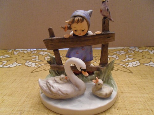 Hummel feathered friends - hummel,