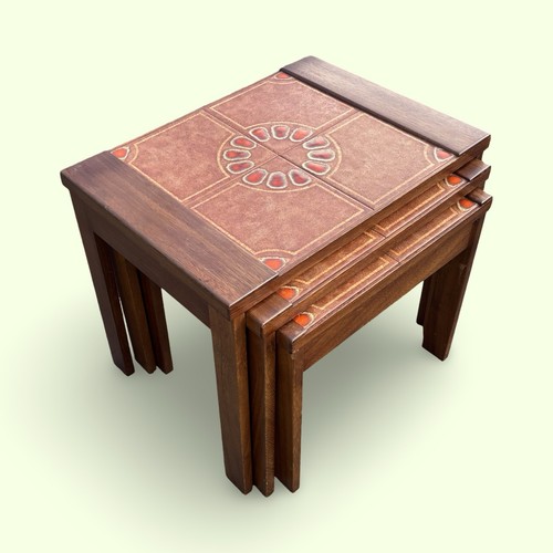 Fab mid century - mid, tiled