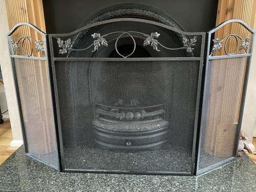 Vintage fire guard - elegant, 3