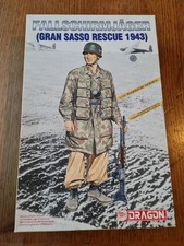 Dragon 1617 1/16 WW2 Fallschirmjager Gran Sasso Rescue 1943 Figure Model Kit