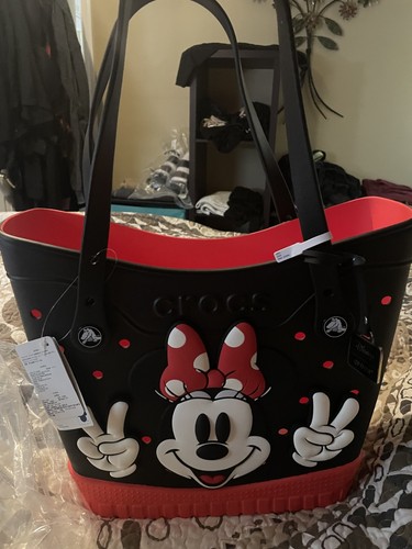 New with tags crocs disney - with,