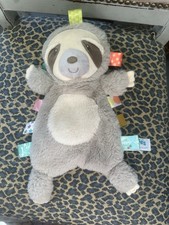 BNWOT TAGGIES MARY MEYER PLUSH