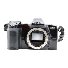 Minolta Dynax 7000i SLR Camera