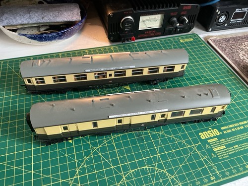Hornby coaches 00 - off),