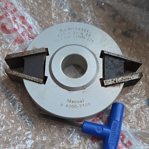 Axminster router cutter block - router,