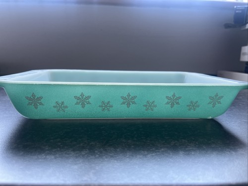 Pyrex blue tableware - pyrex,