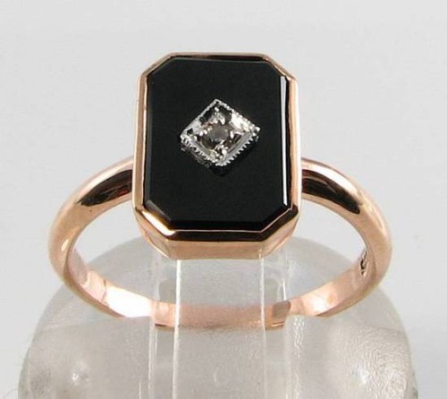 9ct rose gold - 9k, onyx