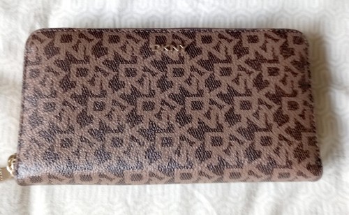 Dkny purse new - purse, unused