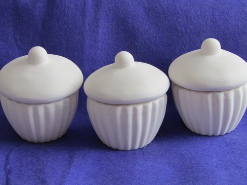 Unpainted ceramic bisque x - unpainted, bisque-