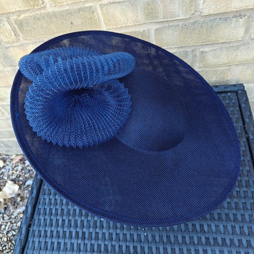 Navy blue flower wide - navy,