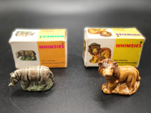 Vintage lion hippo wade - lion,