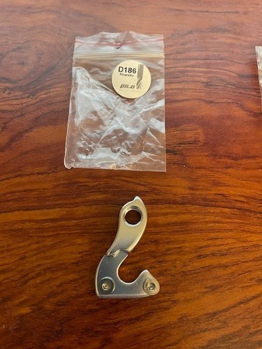 Rear derailleur hanger for - rear,