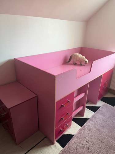 Bedroom furniture set - , pink