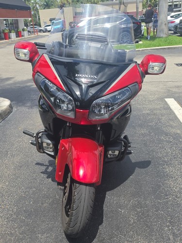 2015 honda goldwing 1800 - 2015,